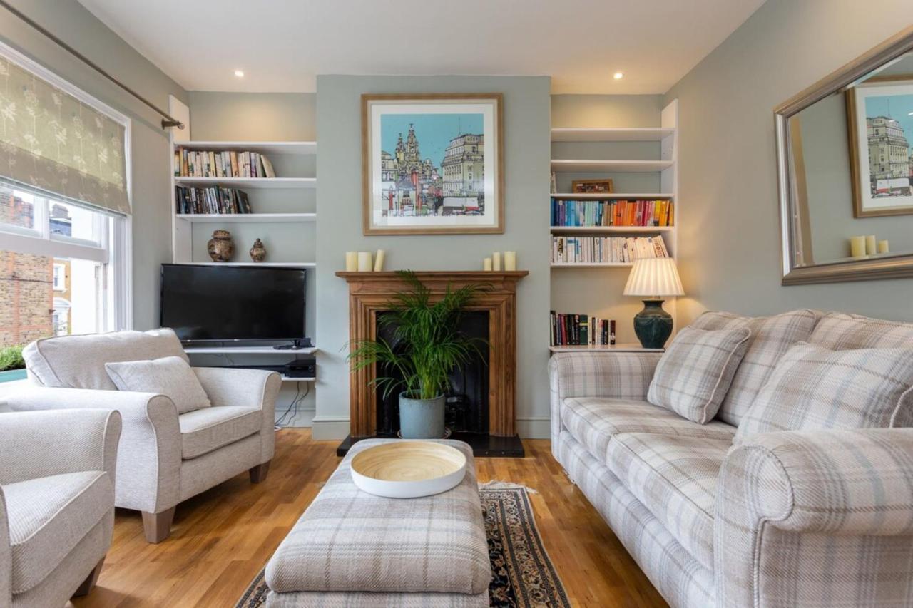 Quaint 2 Bedroom Flat - 9 Minutes Walk To Vauxhall Tube Лондон Екстериор снимка