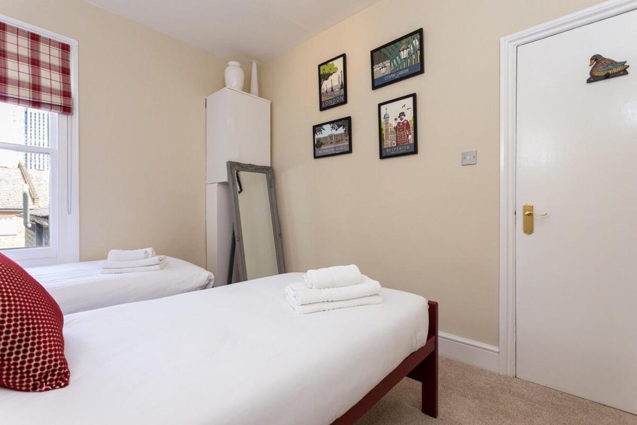Quaint 2 Bedroom Flat - 9 Minutes Walk To Vauxhall Tube Лондон Екстериор снимка
